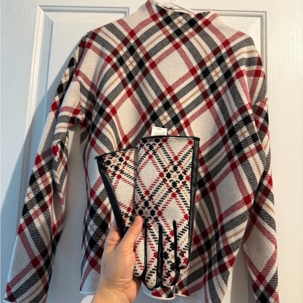 Tahari Plaid Sweater and Glove Set NWT